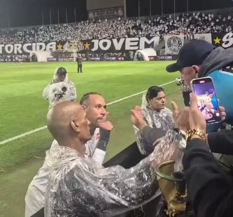 Neymar é cobrado por organizada após discutir com torcedor: “Diminui você e o Santos”