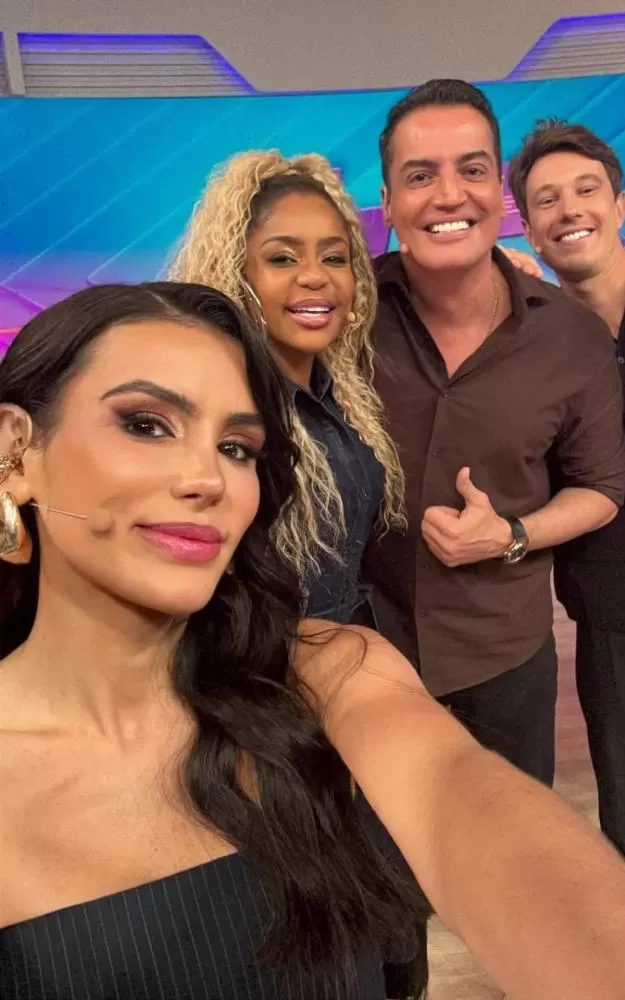 Leo Dias confirma saída do SBT e se despede do 'Fofocalizando'