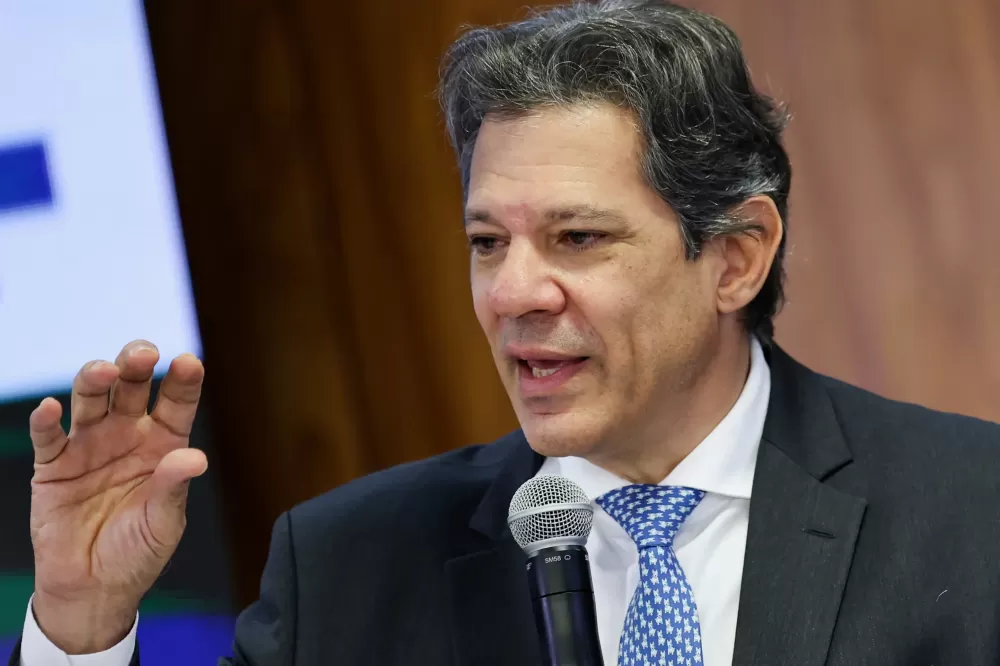 Não podemos nos deter diante de qualquer ameaça, diz Haddad antes de tarifaço