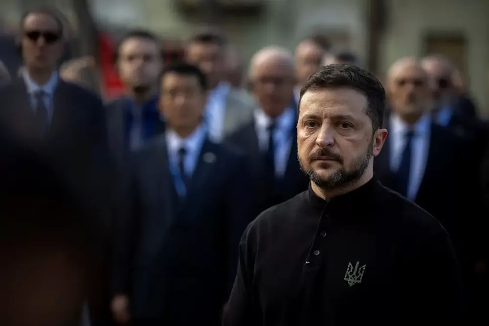 Ucrânia ataca refinarias de petróleo russas em retaliação a bombardeios