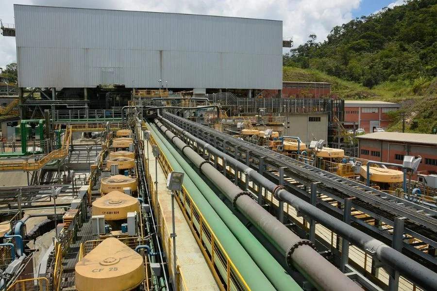 Terras raras e metais verdes dão vantagem ao Brasil na geopolítica da transição energética