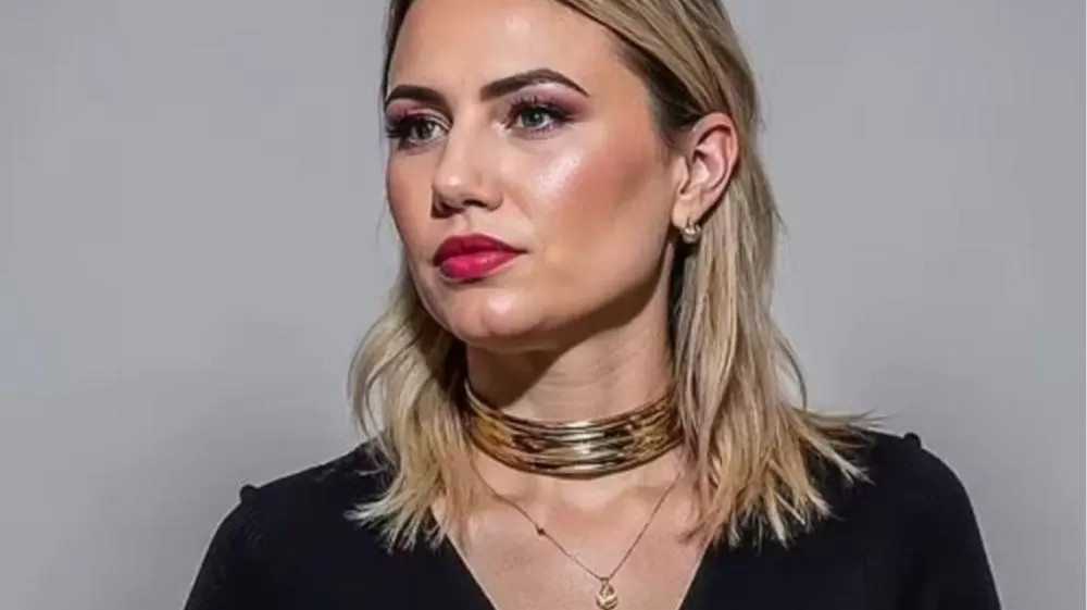 Vice-Prefeita de Ribeira (SP) é Denunciada por Usar Verba Pública em “Amarração Amorosa”