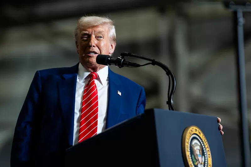 Trump Anuncia Aumento de Tarifas para a Índia por Compra de Petróleo Russo