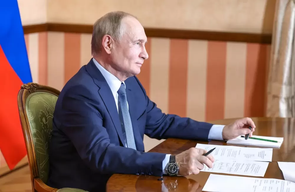 Putin duvida de força do ultimato de Trump para acabar com guerra, dizem fontes