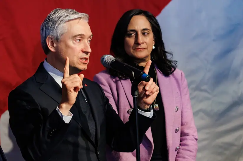 Tarifaço de Trump: premiê tenta reconstruir laços comerciais entre Canadá e México