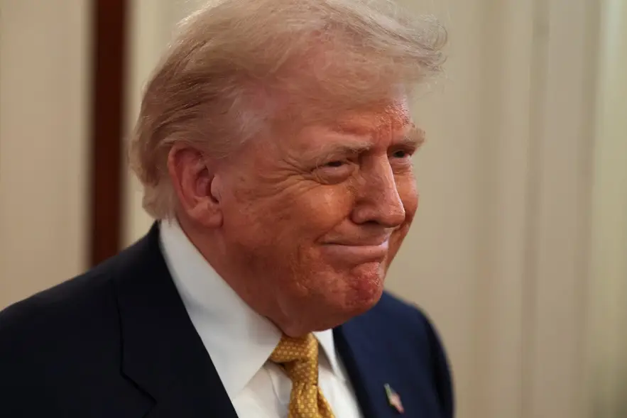 Trump zomba do CEO do Goldman e diz que banco fez previsão errada sobre tarifas