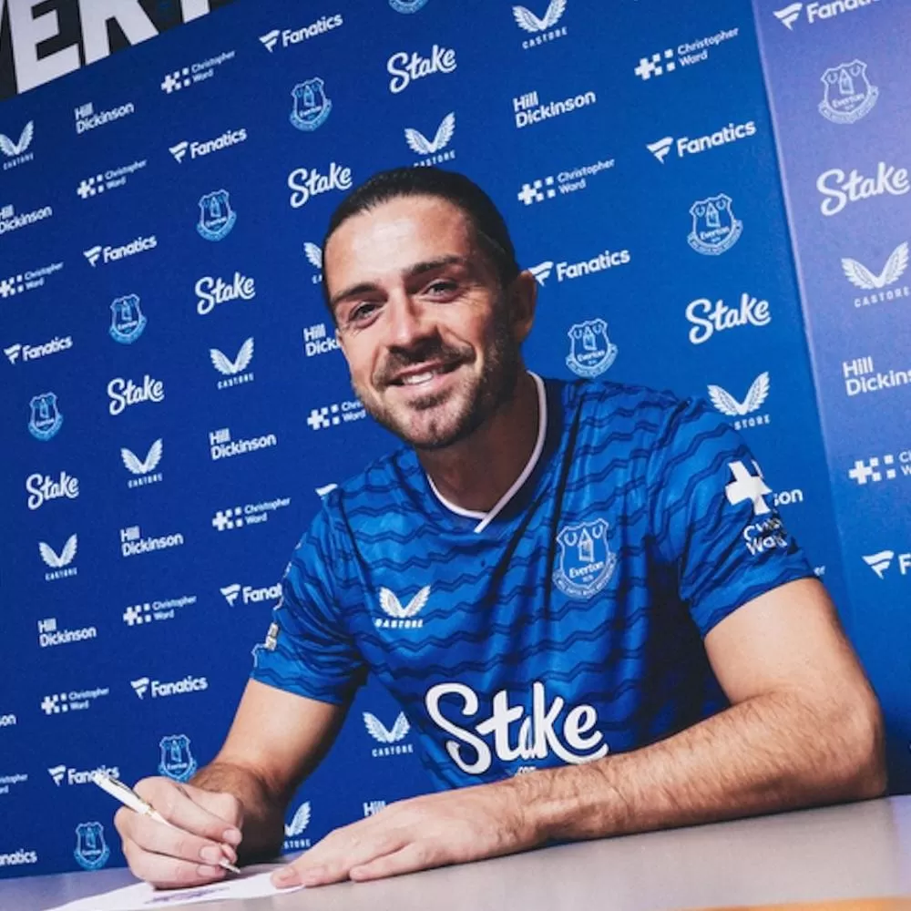 Jack Grealish chega ao Everton emprestado pelo Manchester City