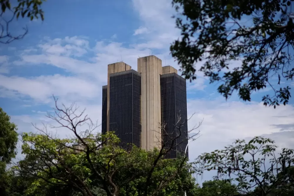 IBC-Br: “prévia do PIB” tem retração de 0,1% em junho, abaixo da projeção de alta