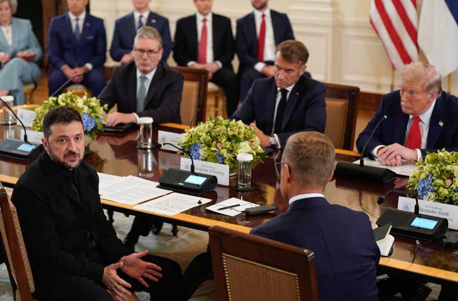 Em uma ou duas semanas, saberemos se vamos resolver isso”, diz Trump sobre Ucrânia