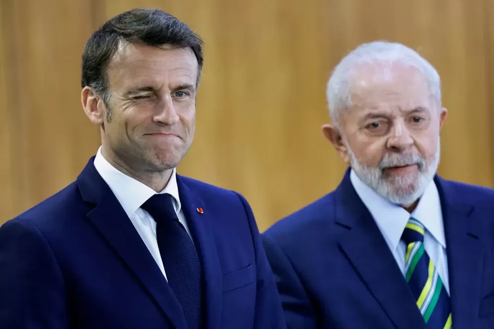Lula e Macron se comprometem em concluir diálogo para assinar acordo UE-Mercosul