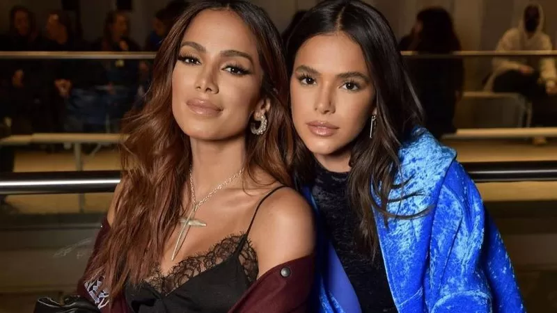 Anitta mostra demais e Bruna Marquezine se agarra ao ex em fotos reveladoras da festa de 30 anos da atriz