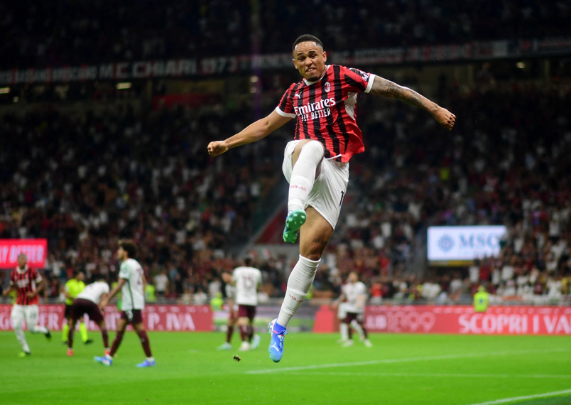 2,36 bi de libras: Clubes da Premier League batem recorde em janela de transferências