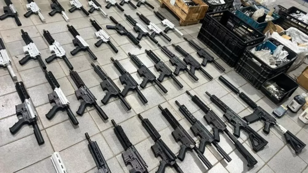 PM fecha fábrica clandestina de armas no interior de SP