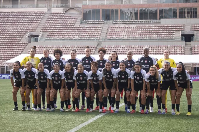 Brasileiro Feminino: Corinthians vence São Paulo e larga na frente na semifinal; Cruzeiro bate Palmeiras de virada