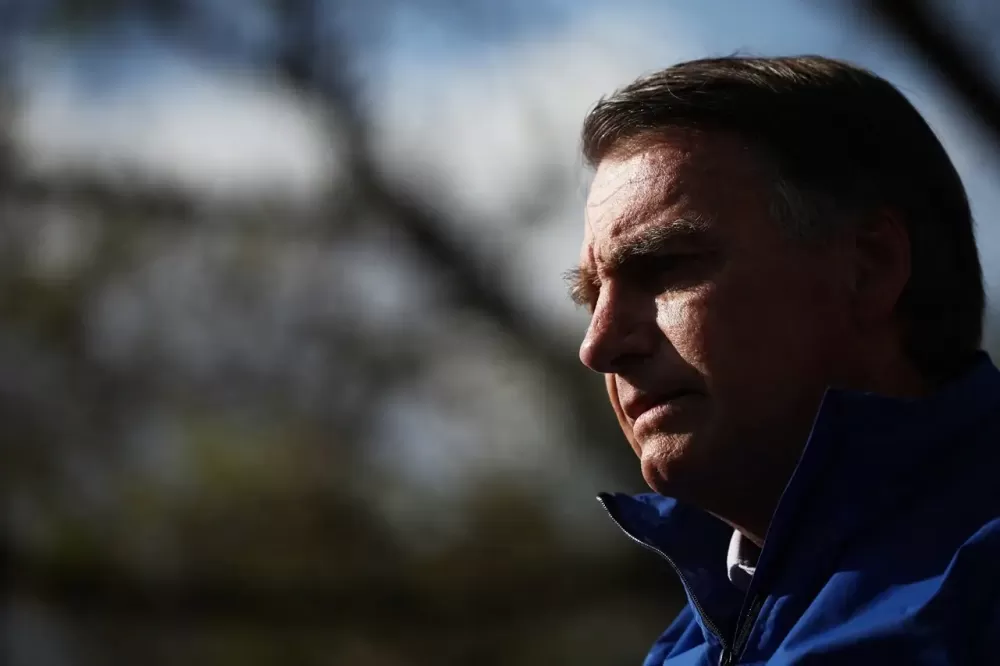 PGR vê risco de fuga e pede reforço policial perto da casa de Bolsonaro