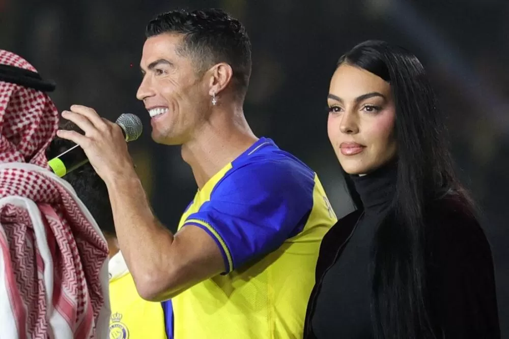 Casal Cristiano Ronaldo e Georgina rompe tabus na Arábia Saudita