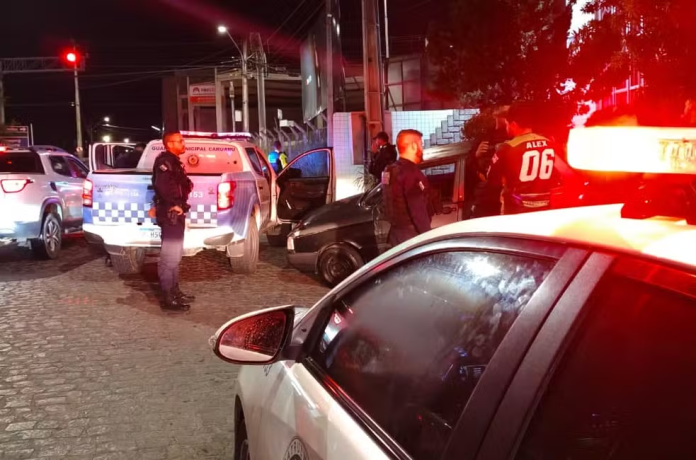 Homem é preso em flagrante após agredir companheira com socos e mordidas em Caruaru