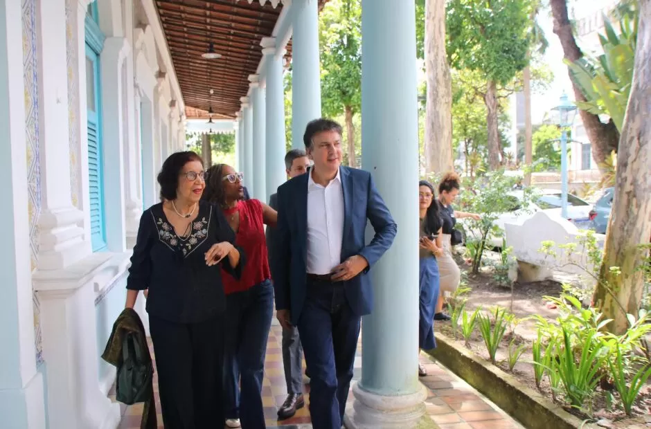 No Recife, ministro Camilo Santana anuncia concurso para preencher 92 vagas na Fundaj