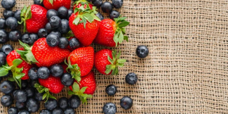 Frutas poderosas que auxiliam na construção de músculos