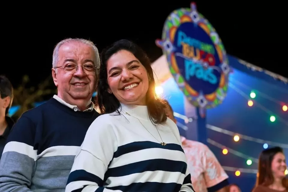 Prefeito de Gravatá leva multa de quase R$ 2,5 milhões por nomear esposa como secretária