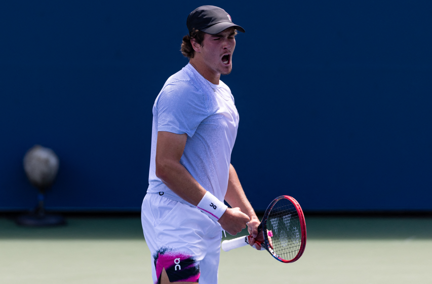 Djokovic elogia e prevê ajuda para João Fonseca: ‘é um grande jogador’