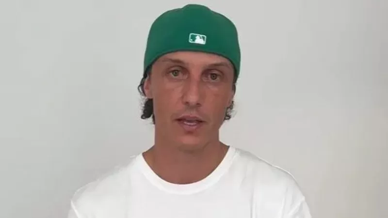 Em vídeo, David Luiz assume erro em polêmica de suposta agressão; ASSISTA