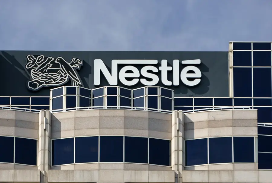 Nestlé demite CEO após investigação sobre “relacionamento amoroso” com subordinada