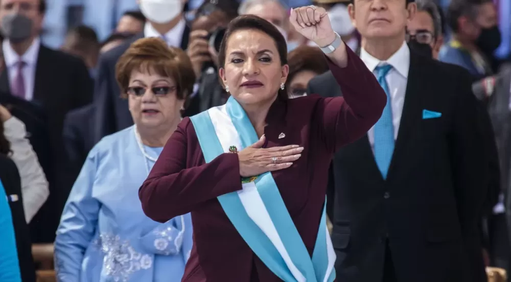 Honduras vai lançar programa para ajudar deportados pelos EUA.