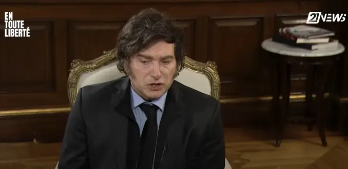 Milei diz a TV francesa que oposição tem planos de matá-lo; ele fará comício hoje