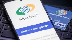 Câmara aprova fim dos descontos de mensalidades associativas em benefícios do INSS