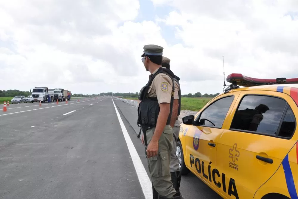 Quem são os PMs presos no Recife por suspeita de corrupção e extorsão em blitz