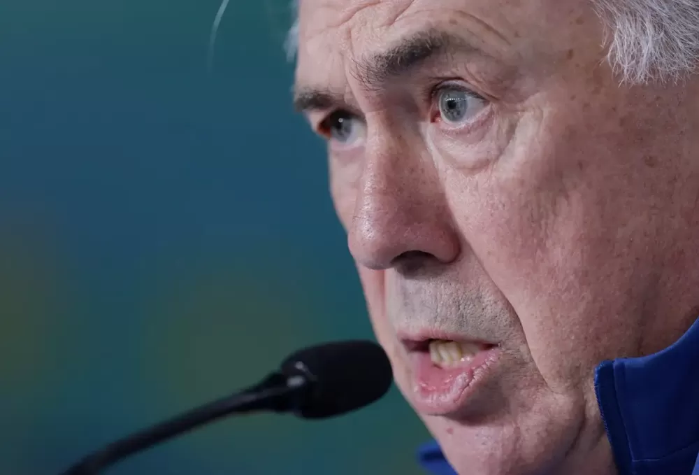 Ancelotti intensifica avaliação e aposta em novidades na seleção a um ano da Copa