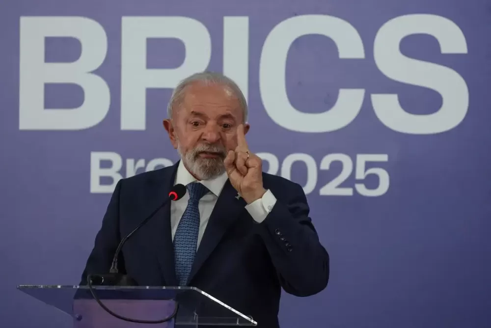 Lula reúne líderes do Brics para discutir tarifaço de Trump e cenário mundial