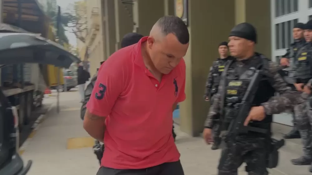 MP deflagra operação contra atuação do PCC na Favela do Moinho, em SP