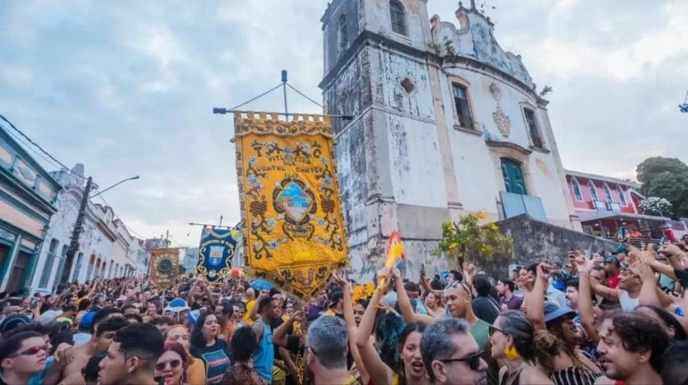 Primeiro dia de ensaios de agremiações é sucesso em Olinda