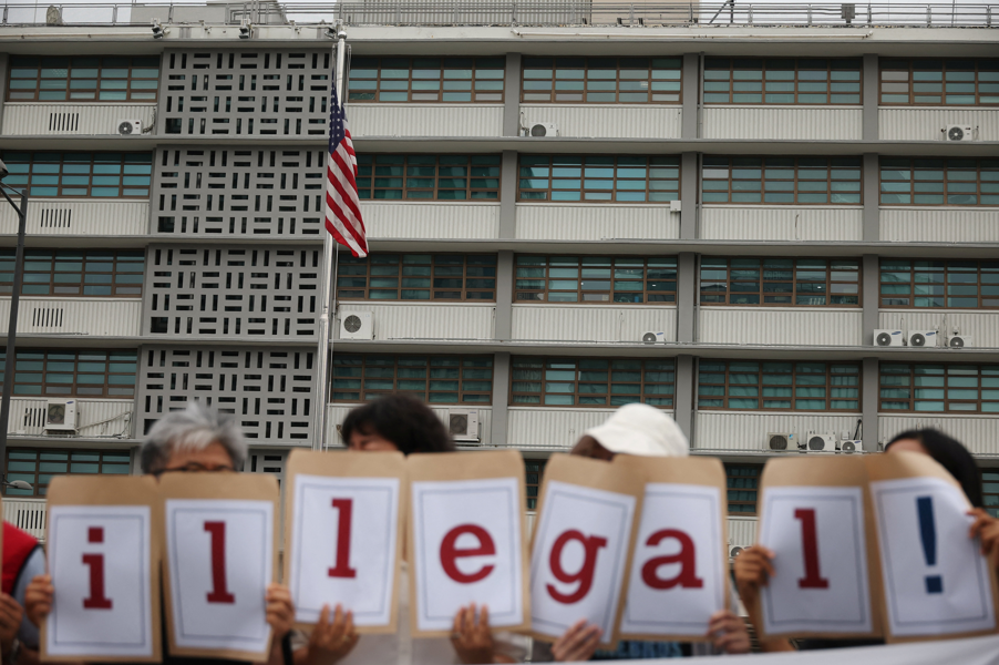EUA: avião enviado pela Coreia do Sul para buscar imigrantes está retido no país