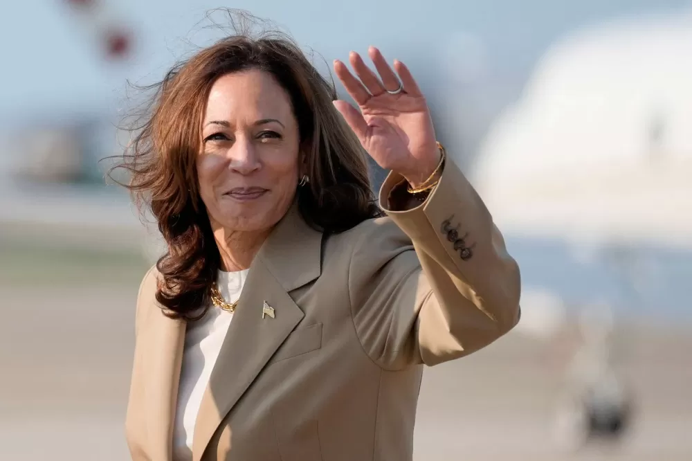 Kamala faz crítica em livro sobre decisão de Biden de tentar reeleição: “imprudência”