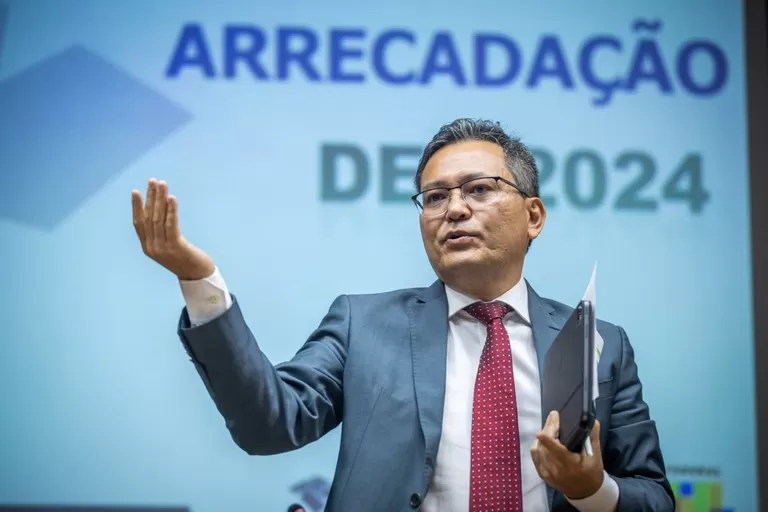 Crescimento e justiça fiscal contribuem para arrecadação de R$ 2,65 tri em 2024.