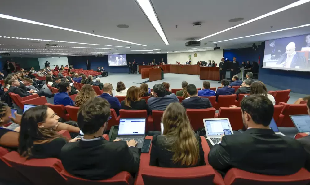 Defesas dos condenados montam estratégia para diferentes recursos e prisão domiciliar