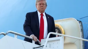 Após condenação, aliados de Bolsonaro aguardam medidas de Trump