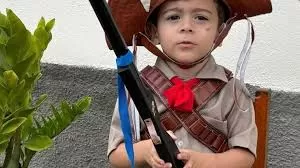 Criança de 2 anos morre após cair em cacimba no mesmo dia do aniversário da mãe