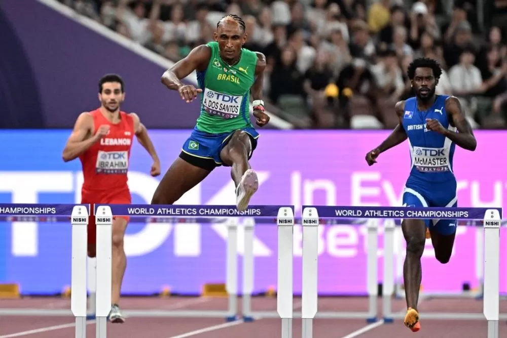 Mundial de Atletismo: Alison dos Santos busca vaga na final dos 400m com barreiras e mais um pódio