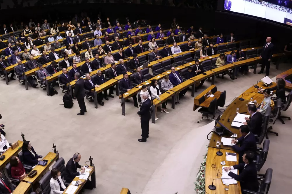 PEC da Blindagem: mais de 200 ações foram barradas antes de regra atual