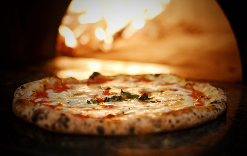 Quantas pizzas o seu salário compra? Conheça o Índice Mozarela