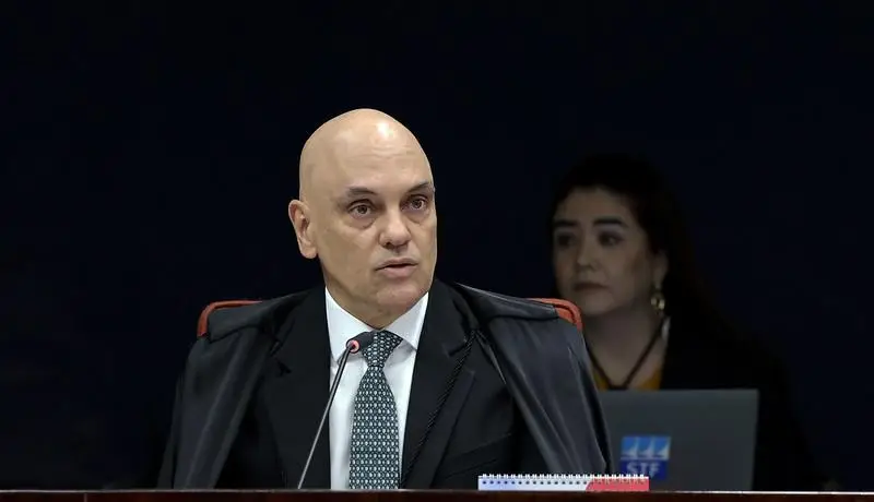 Moraes mantém prisão de ‘kids pretos’ e agente da PF pela trama golpista