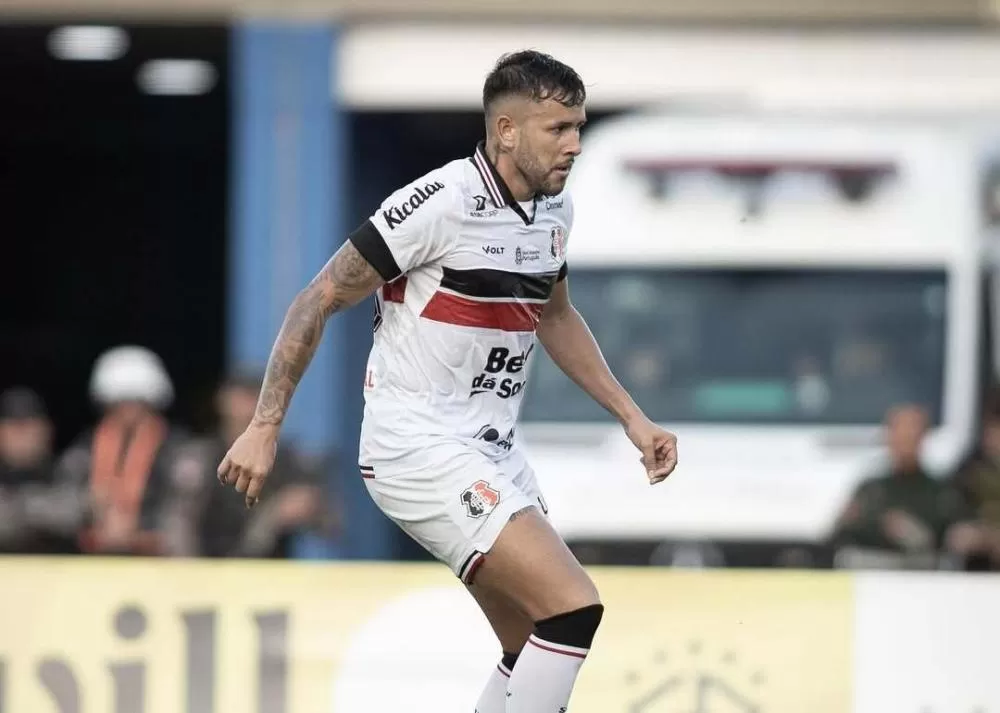 Pedro Favela destaca força coletiva do Santa Cruz para decisão contra o Maranhão