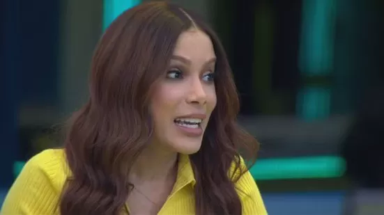 VÍDEO: Anitta faz revelação ao vivo no Estrela da Casa e choca o público: “Esse é um dos motivos pelos quais eu não faço”
