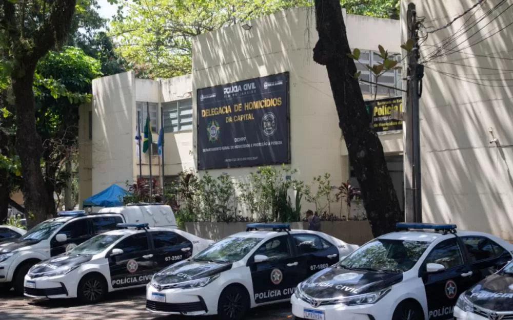 Polícia investiga três mortes em tiroteio no Complexo do Chapadão