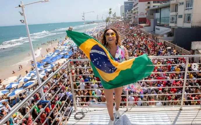 Cadê Ivete e os demais? Atriz famosa detona “estrelonas” do axé por ausência em ato contra PEC da Blindagem em Salvador