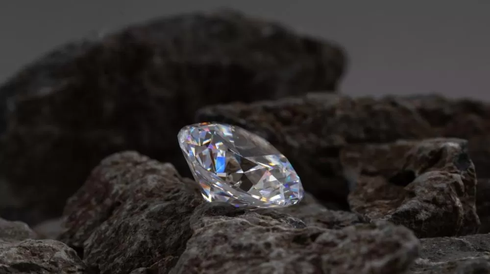 Cidade do Sertão Central pode abrigar primeira mina de diamantes do Ceará